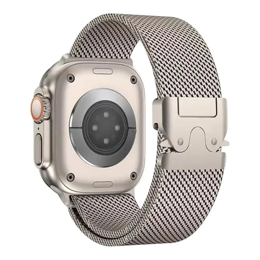 Apple Watch Ultra 2 49mm 2024(Natural Ti/Natural Ti Milanes Loop)